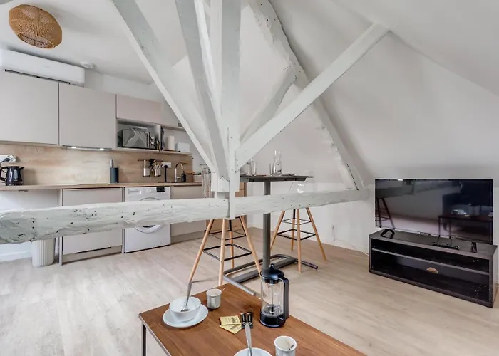 L'atypique - Echappee Sous Les Toits * 圖盧茲