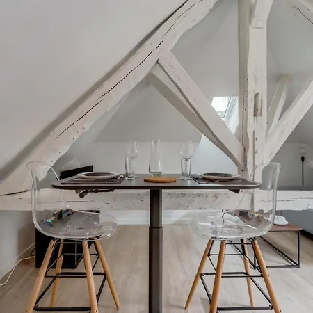 L'atypique - Echappée Sous Les Toits *